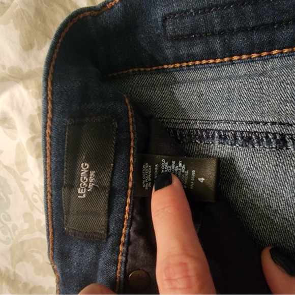 Jeans - Picture 5 of 7